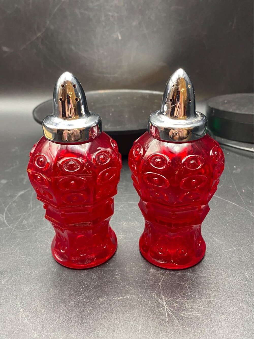 Viking Yesteryear Bullseye Salt N Pepper